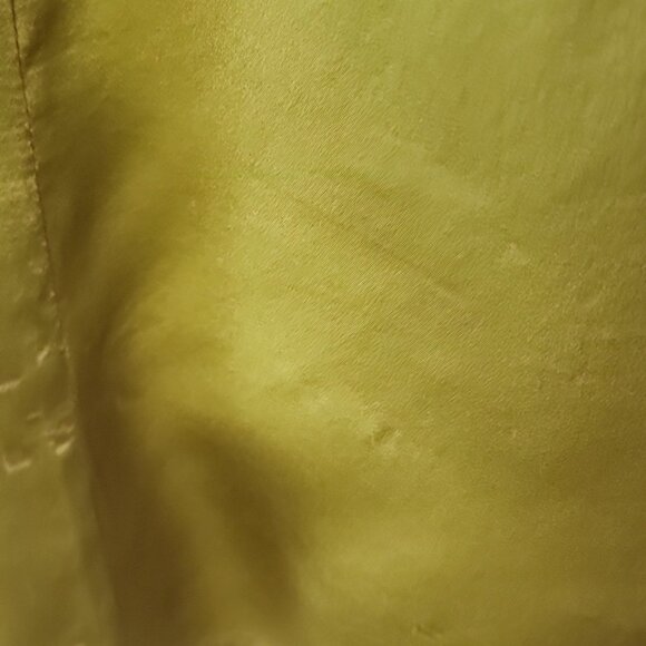 J.JILL Chartreuse Green Yellow 100% Silk Scoop Neck Sleeveless Shell Tank Top S - Picture 14 of 14